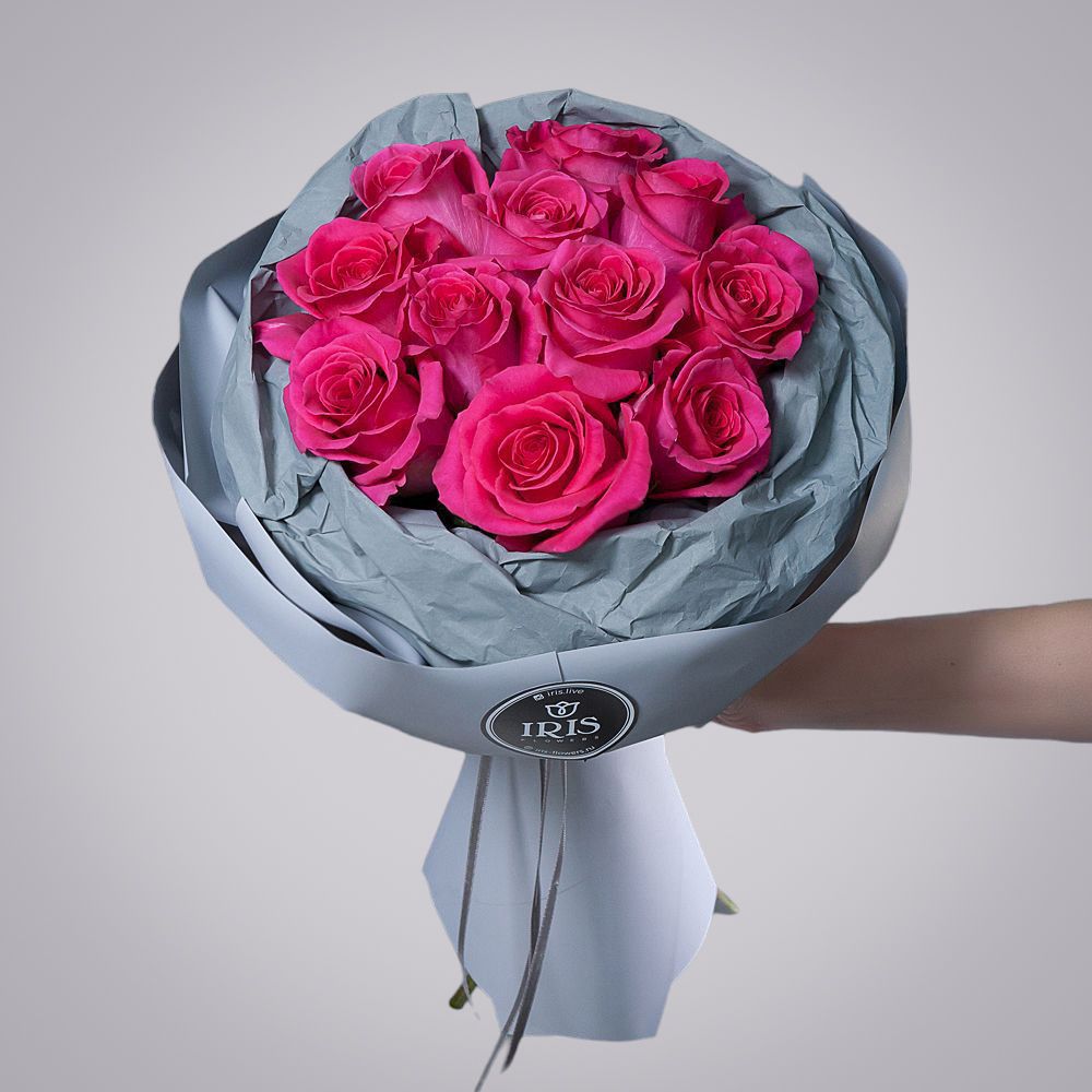 монобукет 11 роз "pink floyd" в упаковке с тишью 