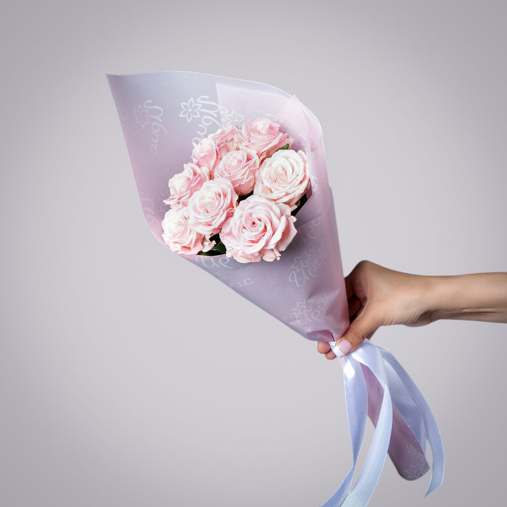 монобукет 3 кустовых роз "aerobic" в упаковке 