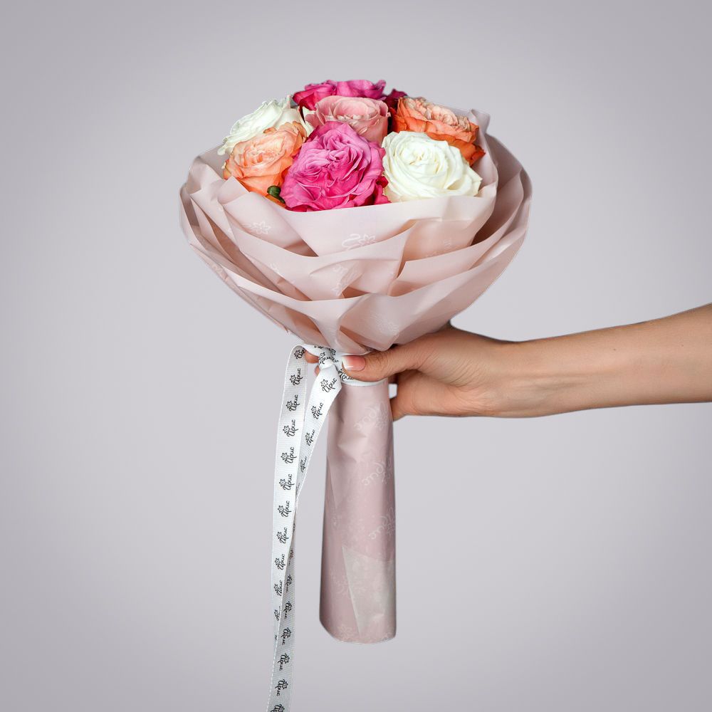 монобукет из 7 роз микс 1 