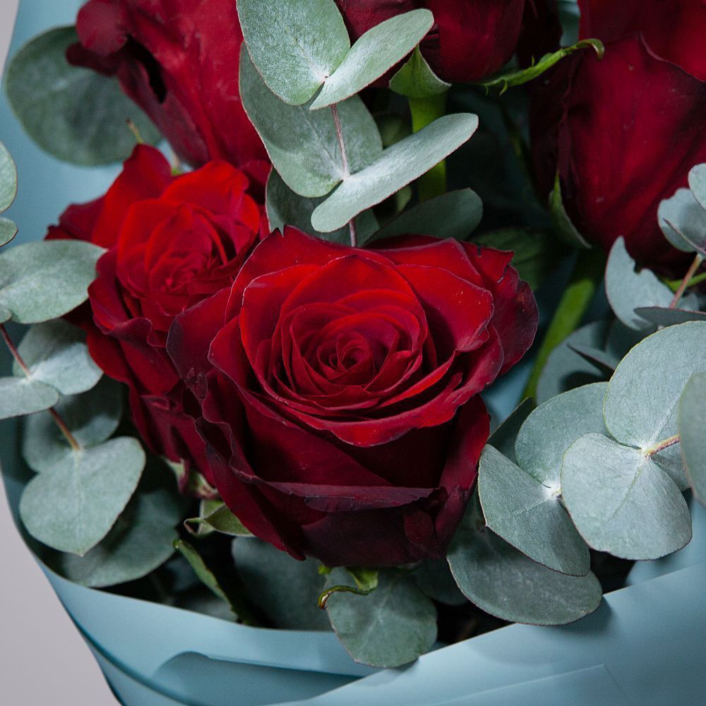 сет 10 букетов по 5 роз "explorer" в упаковке 