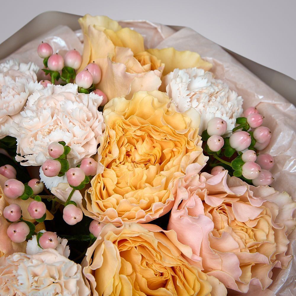 букет "пленительные моменты" s peach 