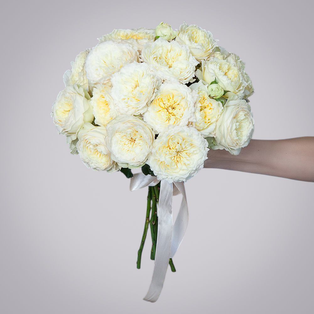 монобукет 7 роз "royal park" под ленту 