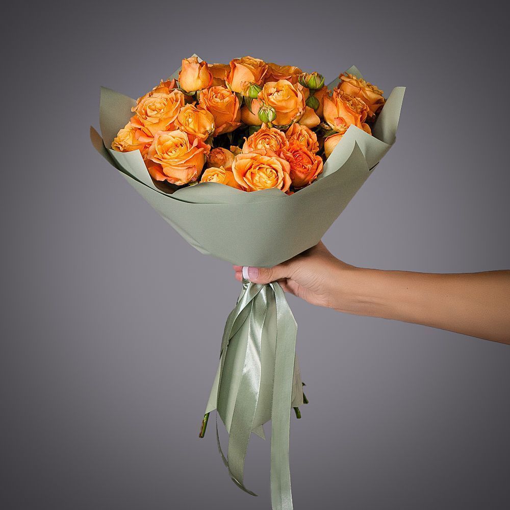 монобукет 9 кустовых роз "apricot lace"  в упаковке 