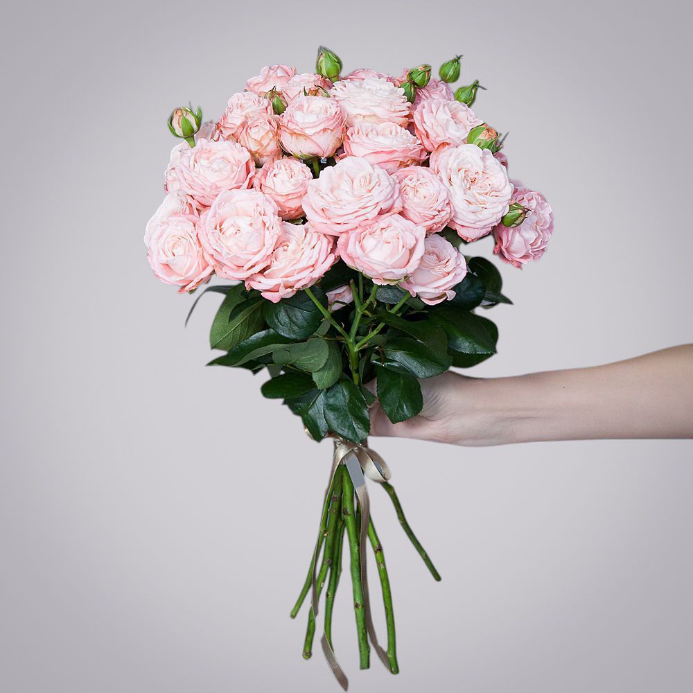 монобукет 9 роз "madam bombastic" под ленту 