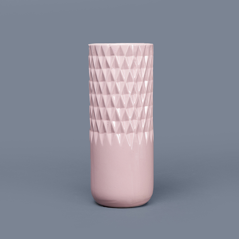 ваза декоративная розовая 