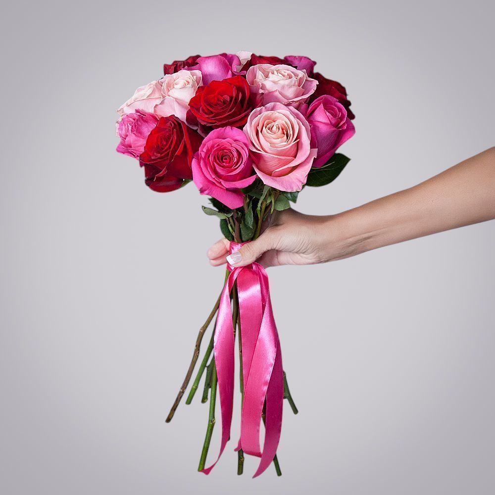 монобукет из 15 роз микс-6 под ленту 