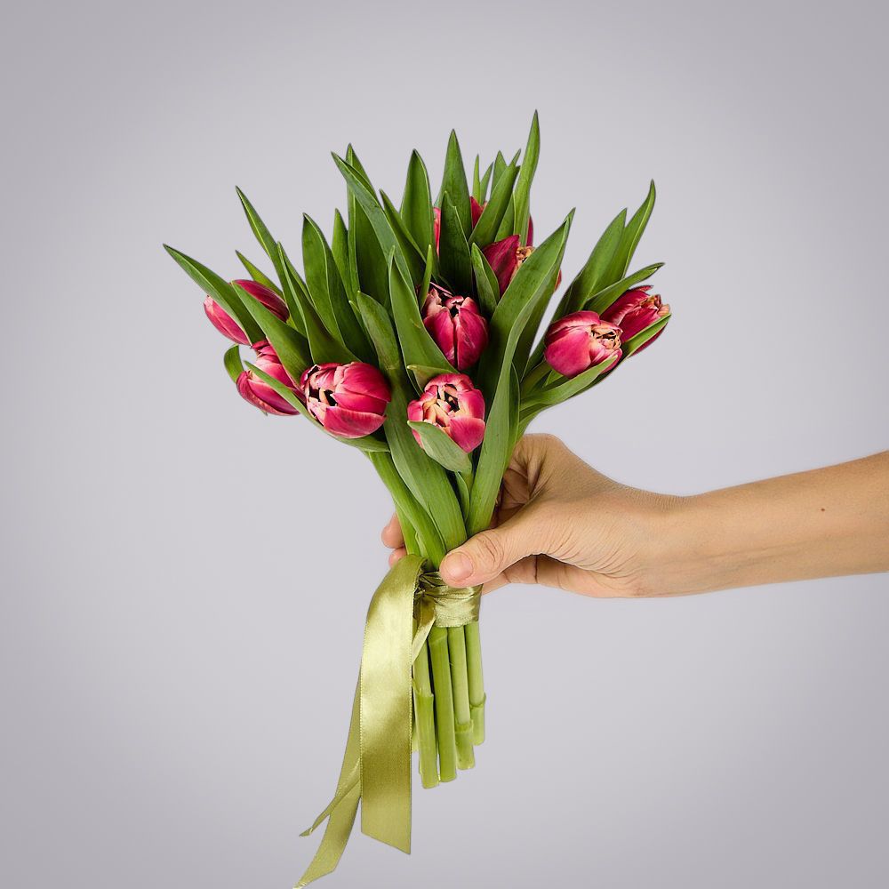 монобукет из 11 тюльпанов "каламбус" под ленту 
