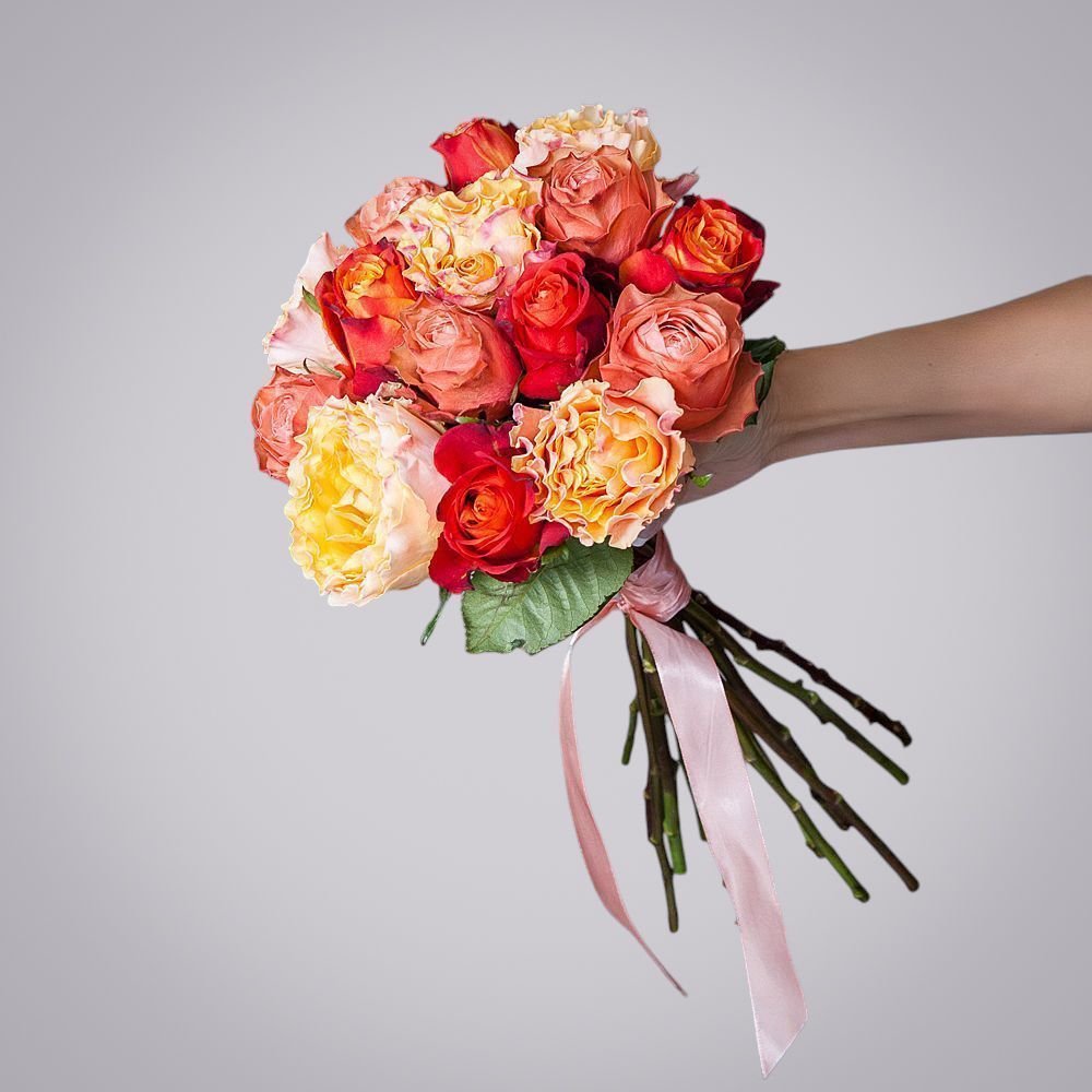 монобукет из 15 роз микс-7 под ленту 