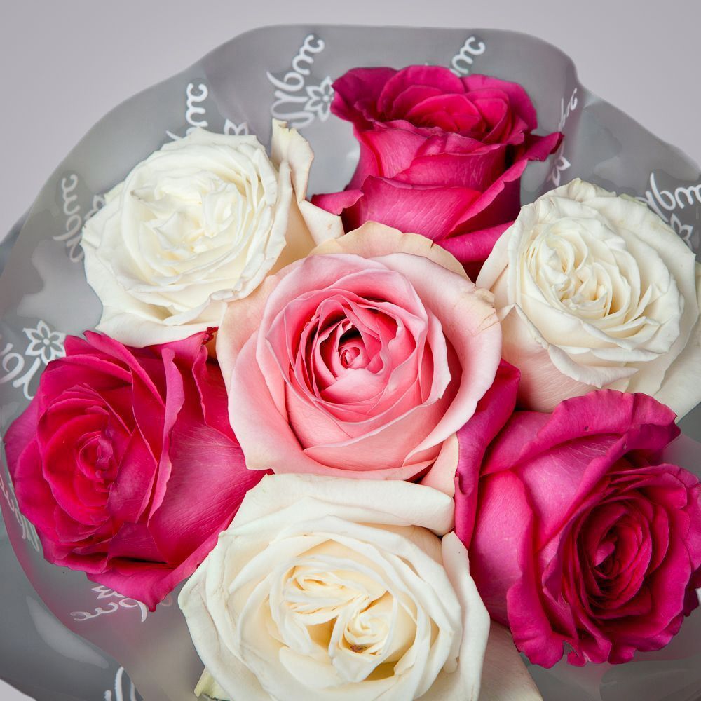  монобукет из 7 роз микс 5 