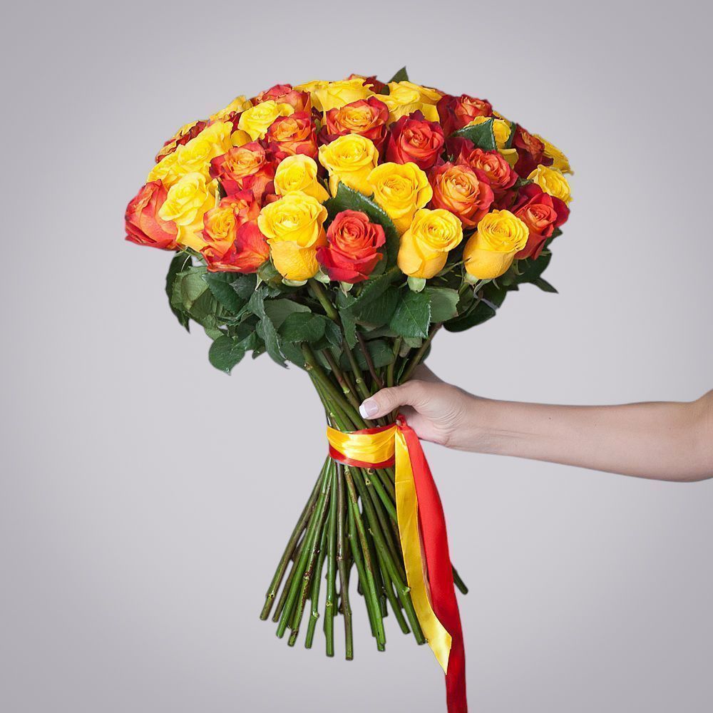 монобукет 51 роза микс-4 под ленту 