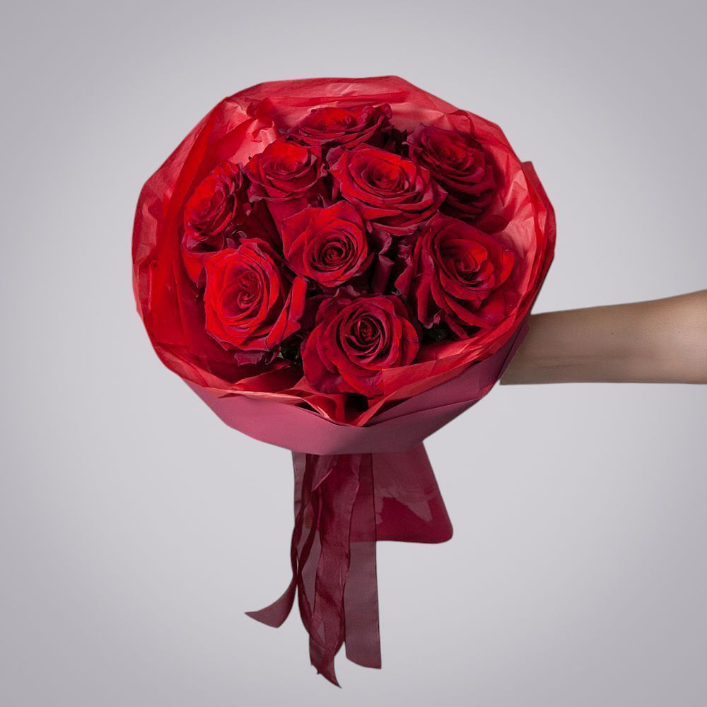 монобукет 9 роз "explorer" в упаковке с тишью 