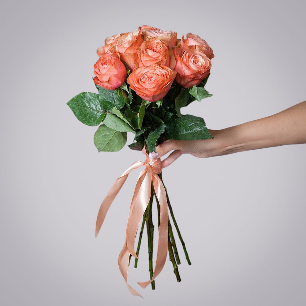 монобукет 9 пионовидных роз "kahala" под ленту 