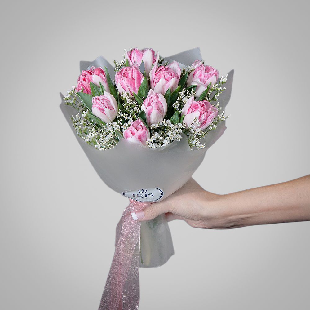 монобукет из 9 тюльпанов в упаковке 