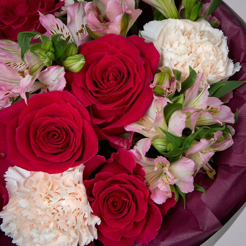 букет "секрет очарования” 