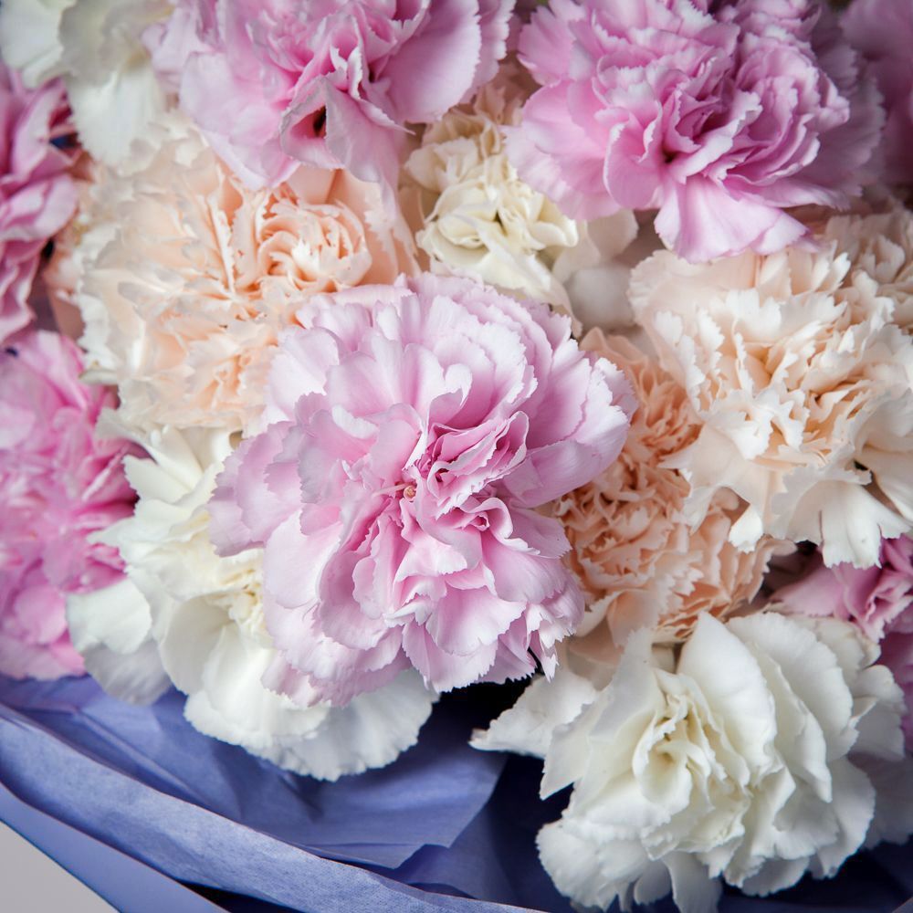 букет "клубника со сливками" m 