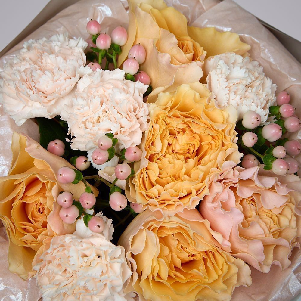 букет "пленительные моменты" s peach 