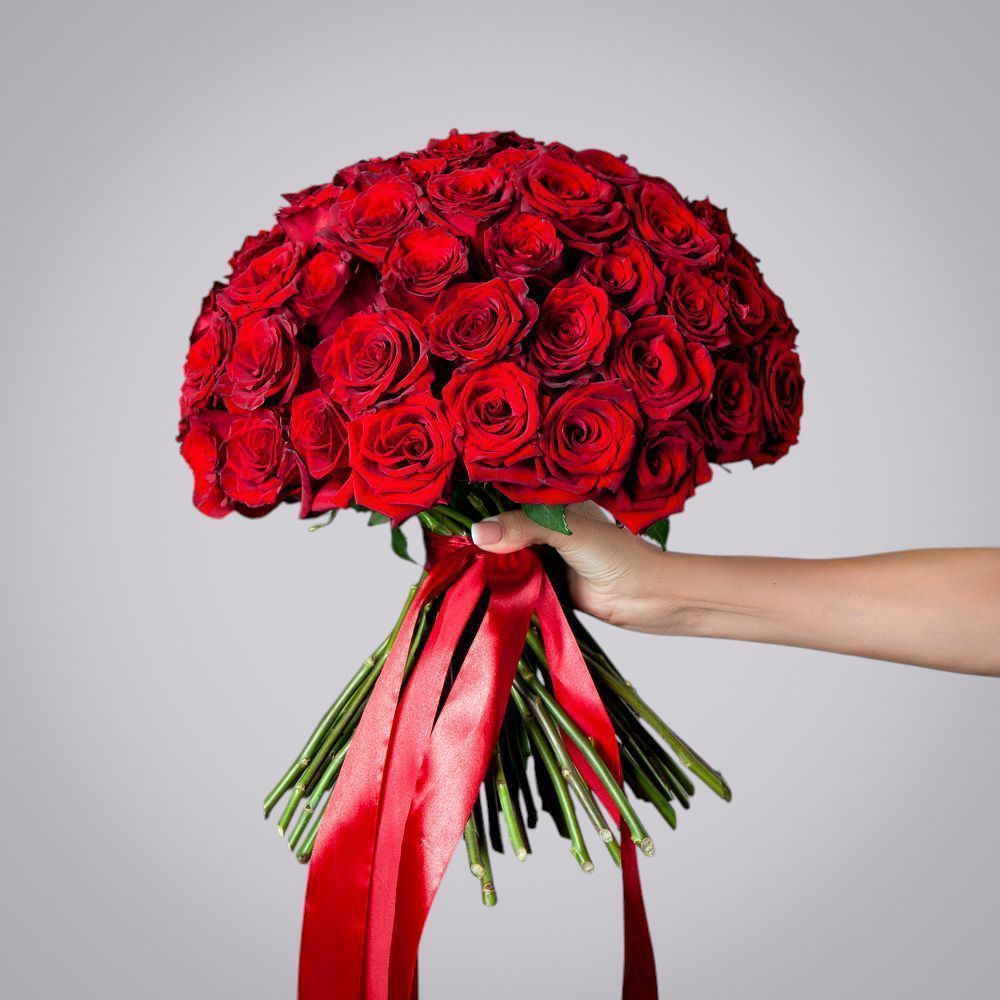монобукет из 75 роз "explorer" под ленту 