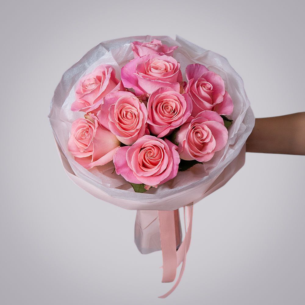 монобукет 9 роз "hermosa" в упаковке с тишью 