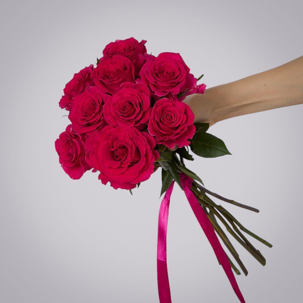 монобукет 9 роз "gotcha" под ленту 