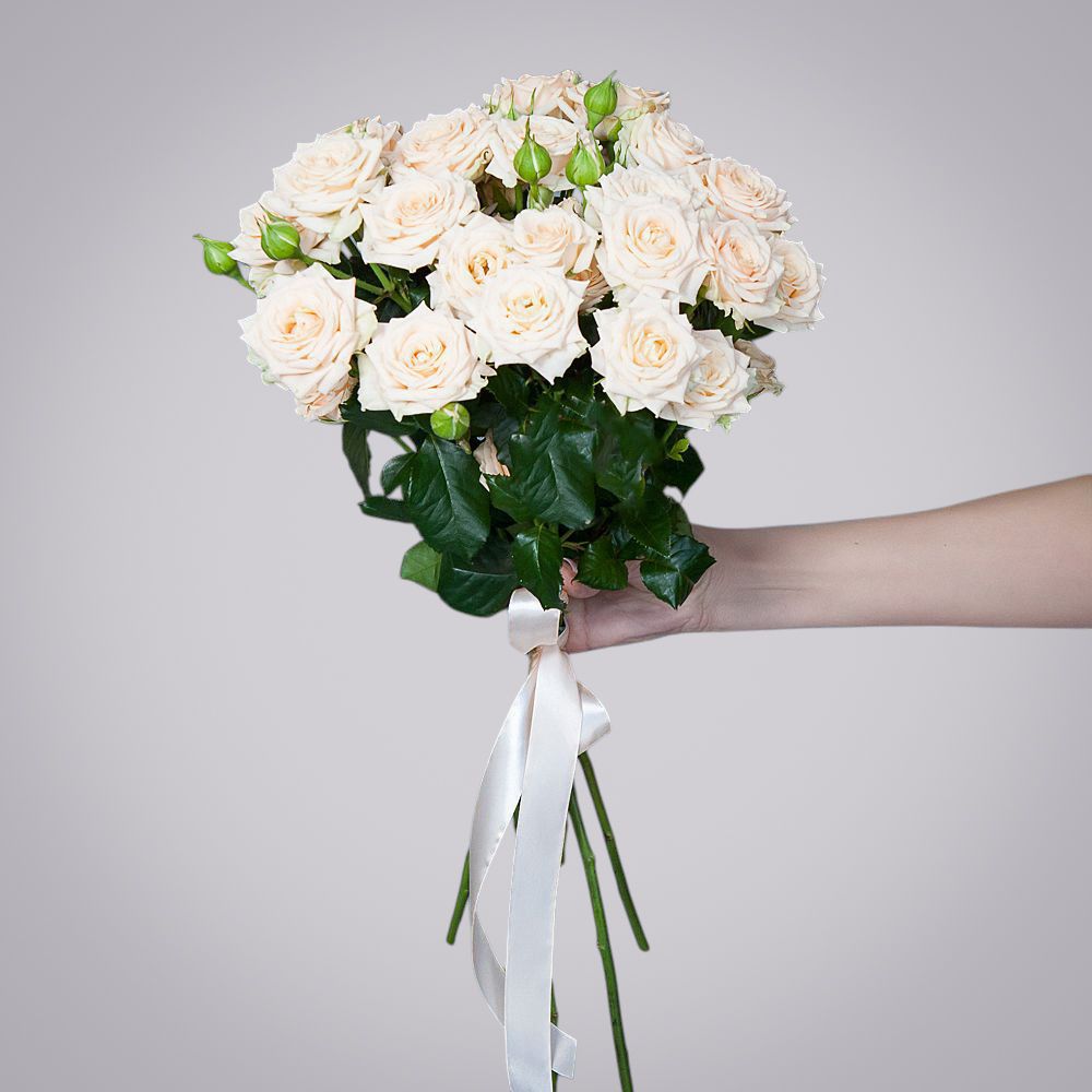 монобукет 7 роз "tanya" под ленту 