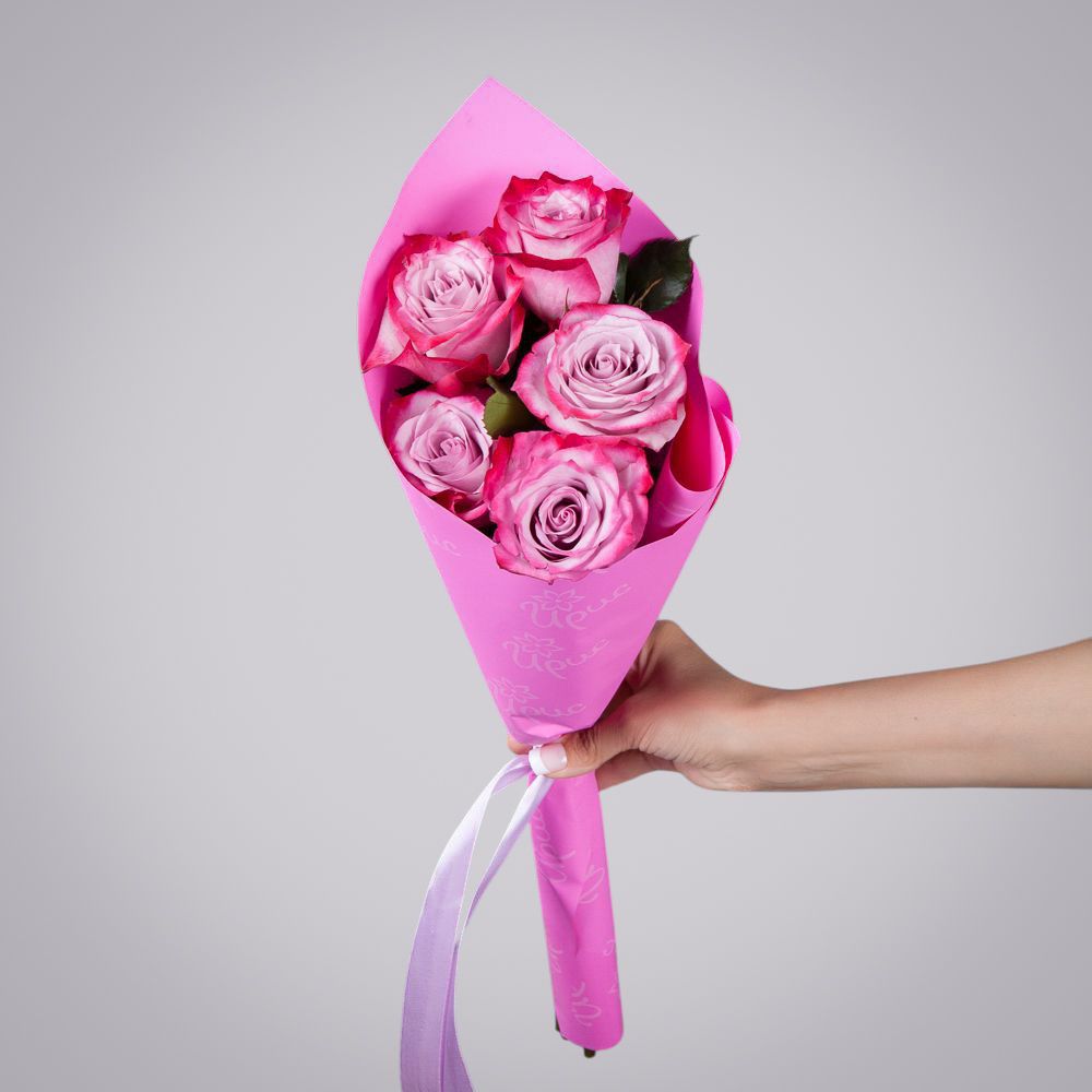 монобукет 5 роз "deep purple" в упаковке 