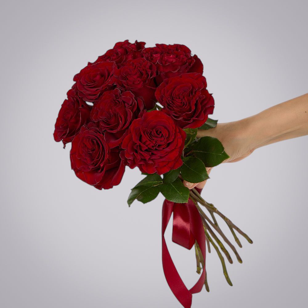 монобукет 9 пионовидных роз "hearts" под ленту 