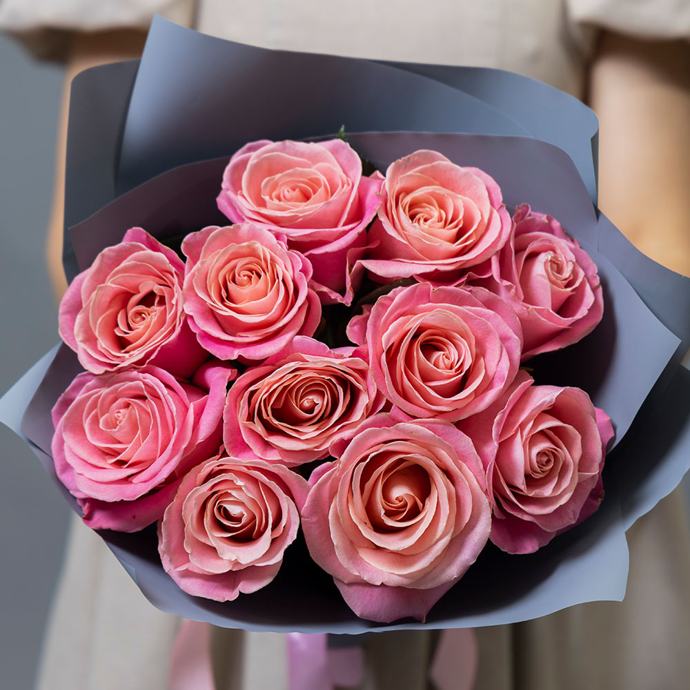 букет  из 11 пудрово-розовых эквадорских роз 