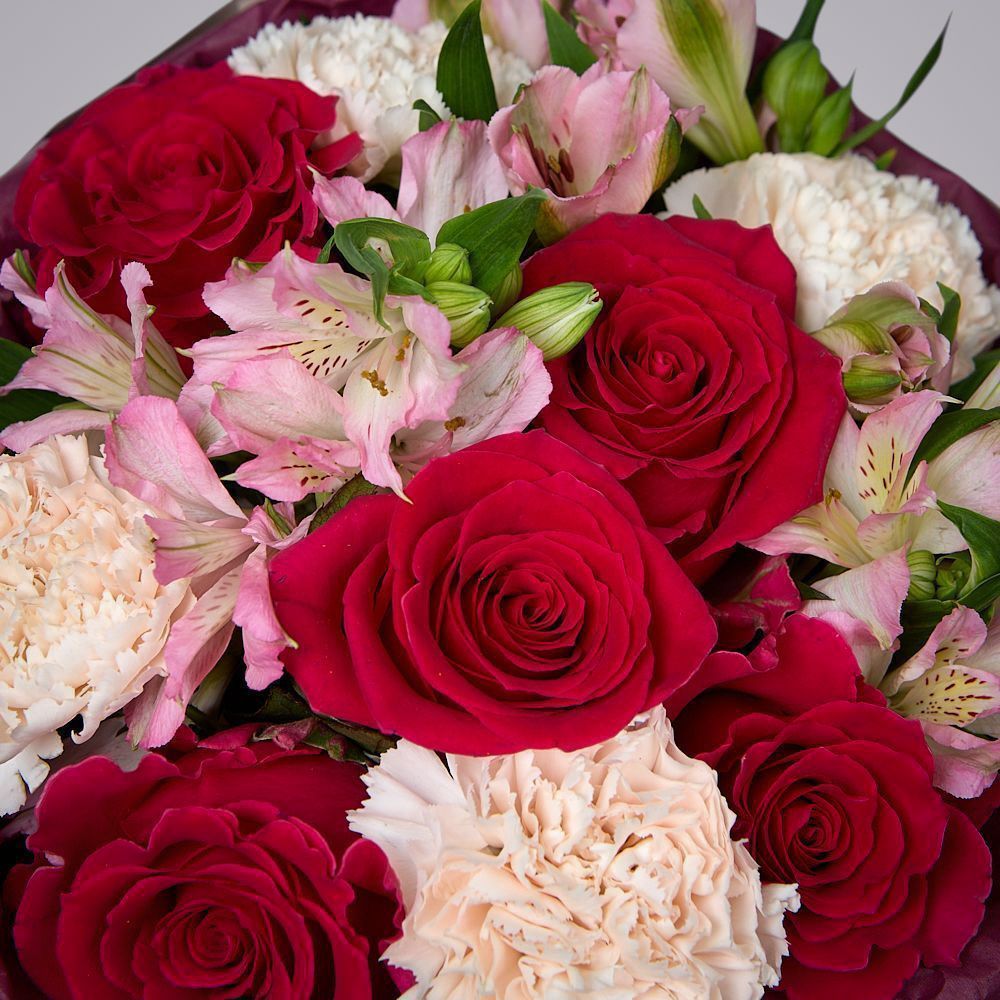 букет "секрет очарования” 