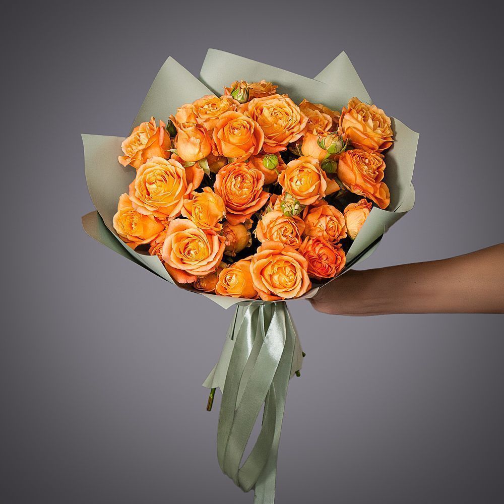 монобукет 9 кустовых роз "apricot lace"  в упаковке 