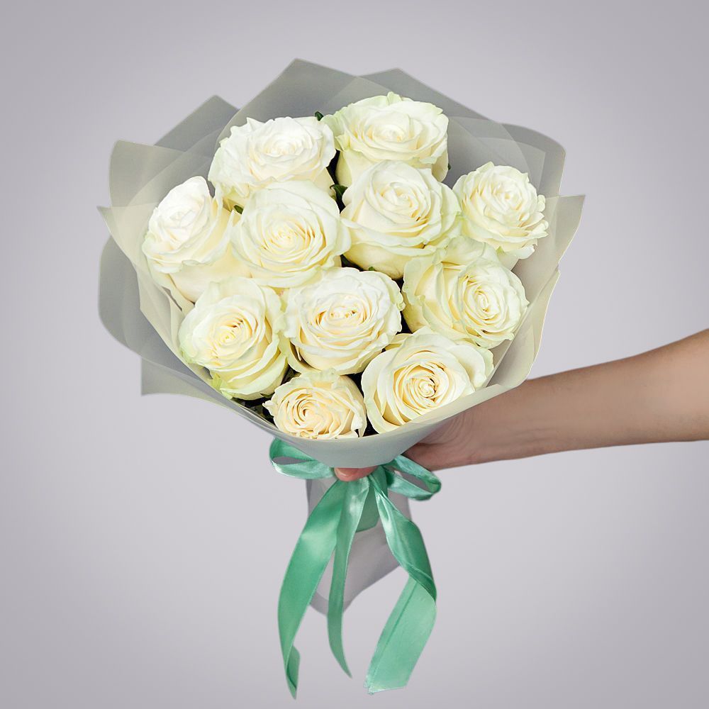 монобукет из 11 роз "mondial" в матовой пленке 