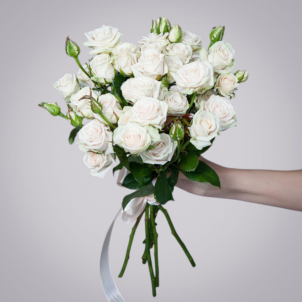 монобукет 7 роз "porcelaine" под ленту 