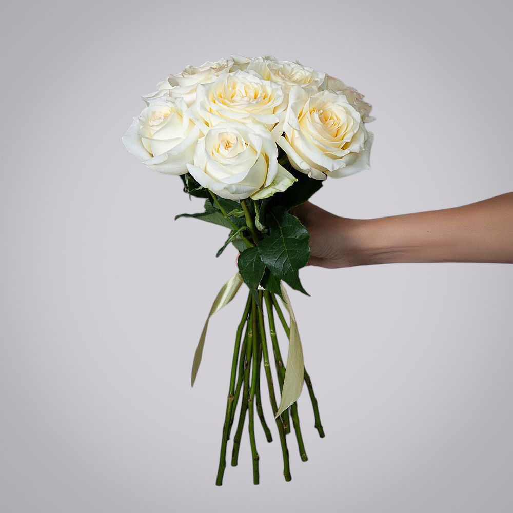 монобукет 9 пионовидных роз "candlelight" под ленту 