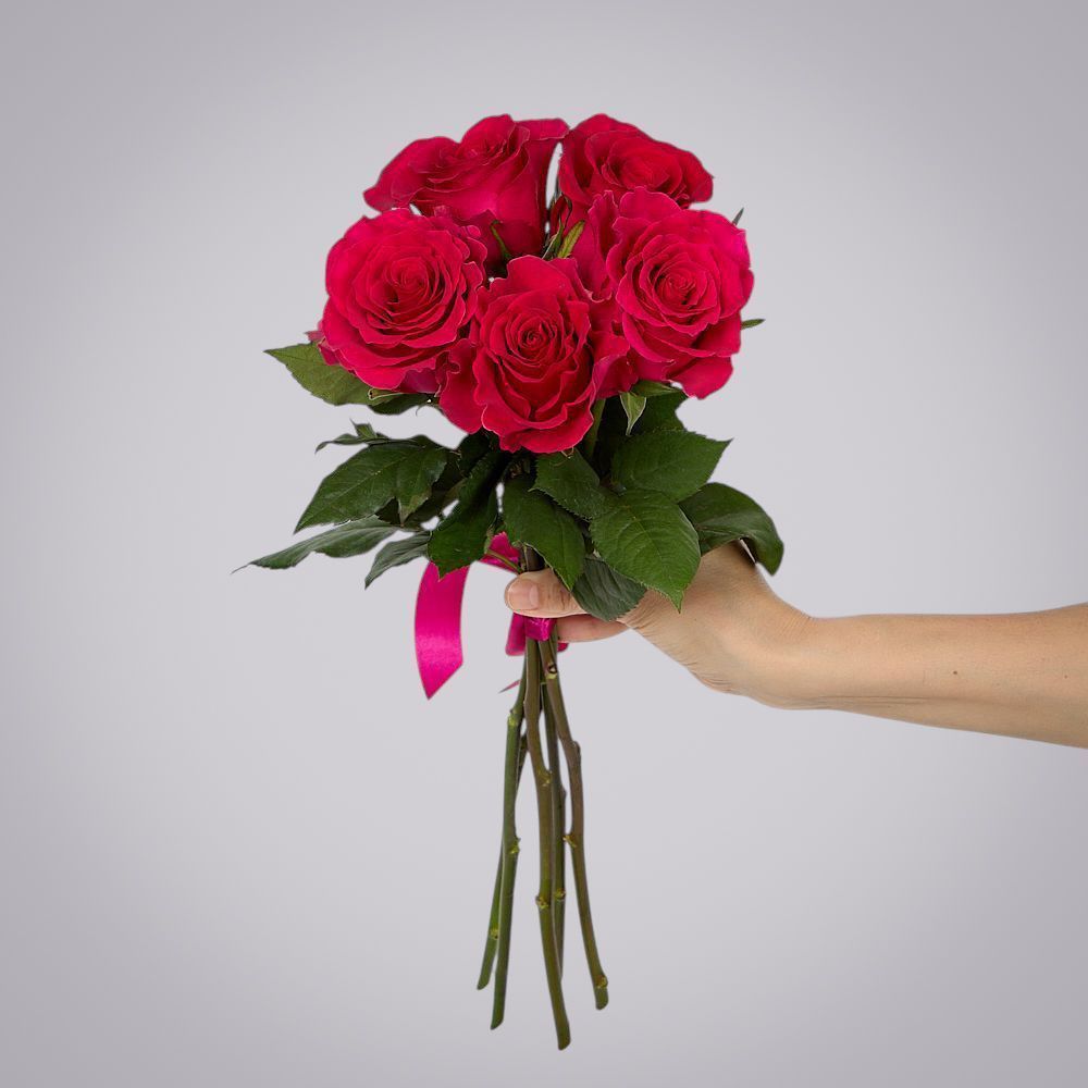 монобукет 5 роз "gotcha" под ленту 