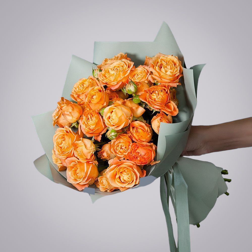 монобукет 9 кустовых роз "apricot lace"  в упаковке 