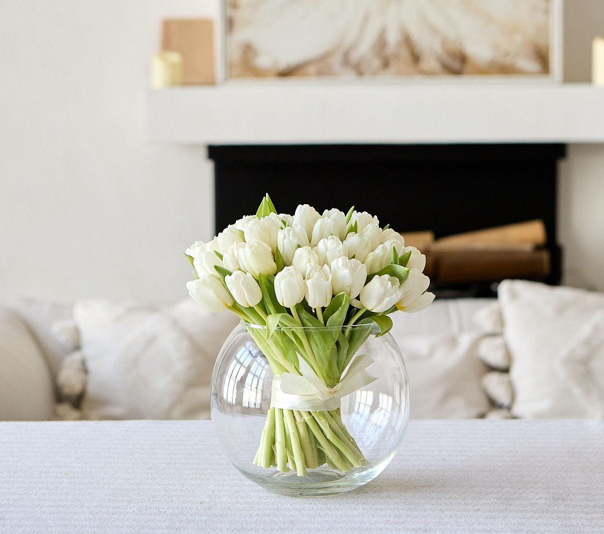 монобукет 51 белый тюльпан под ленту 